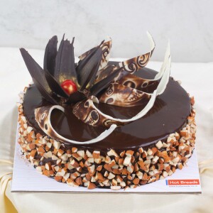 PREMIUM ROASTED ALMOND CHOCOLATE TRUFFLE CAKE